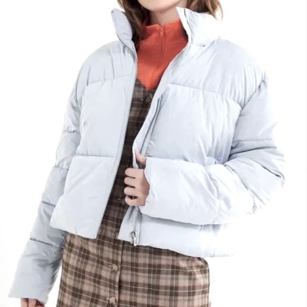 Urban Outfitters Cropped Puffer Jacket - Blue